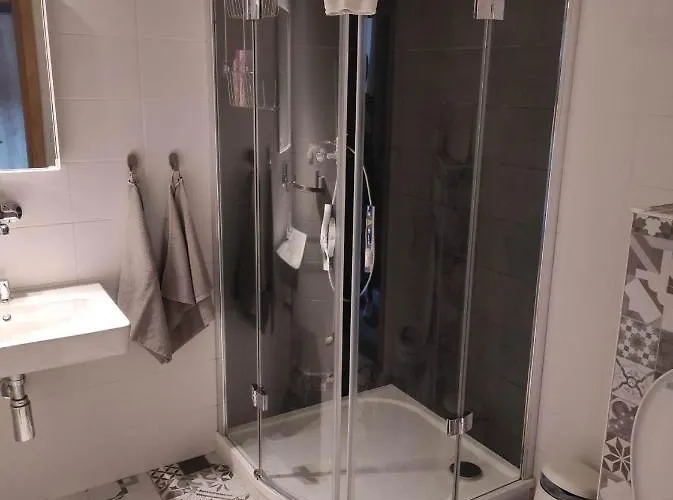 Adler Police nad Metují
